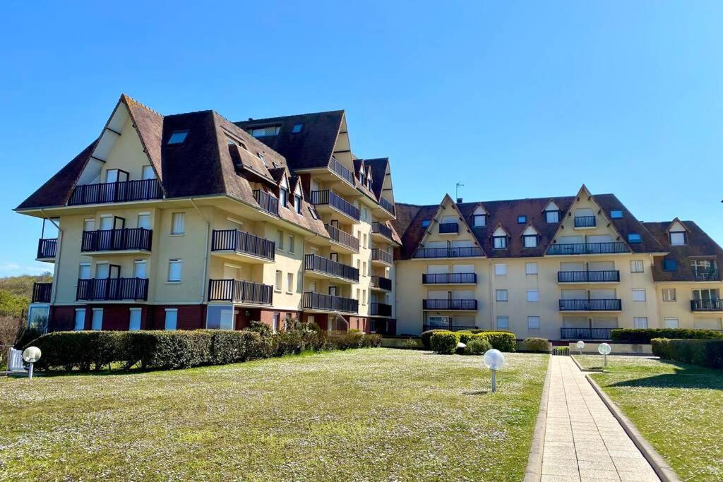 Studio Avec Acces A La Mer - Cabourg Eksteriør bilde