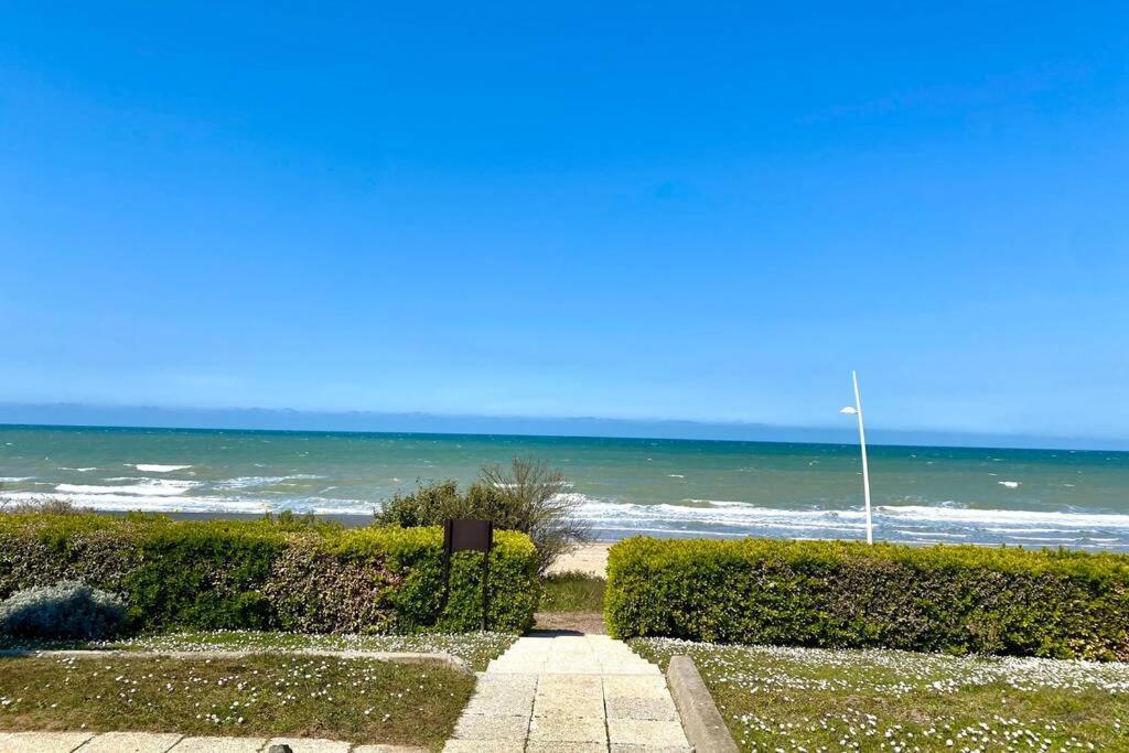 Studio Avec Acces A La Mer - Cabourg Eksteriør bilde